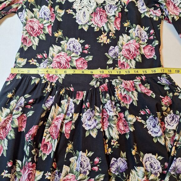 Lisa Petites Vintage 80s Black Floral Lace Bib Collared Neck Midi Dress Size 14 - Picture 5 of 11